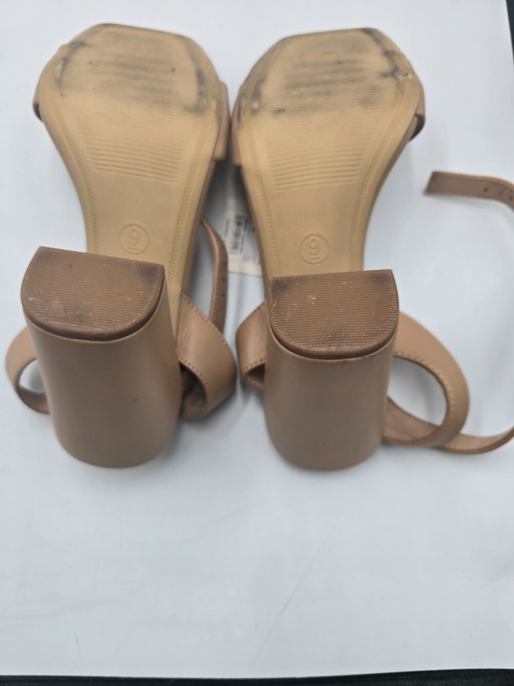 A New Day Heels - Picture 3 of 3